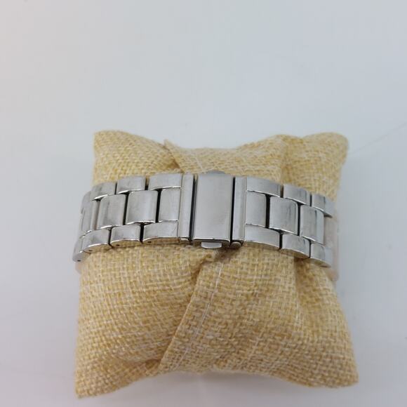 Women's Analog Wristwatch Rhinestone Pearled Plastic - Picture 6 of 9